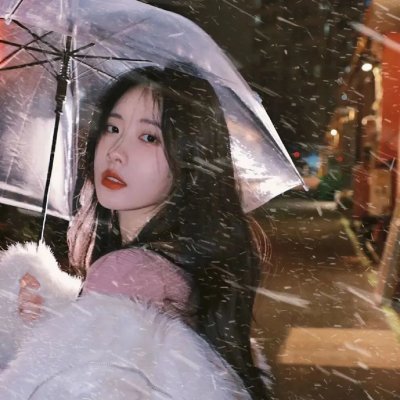 春色无边满杏林